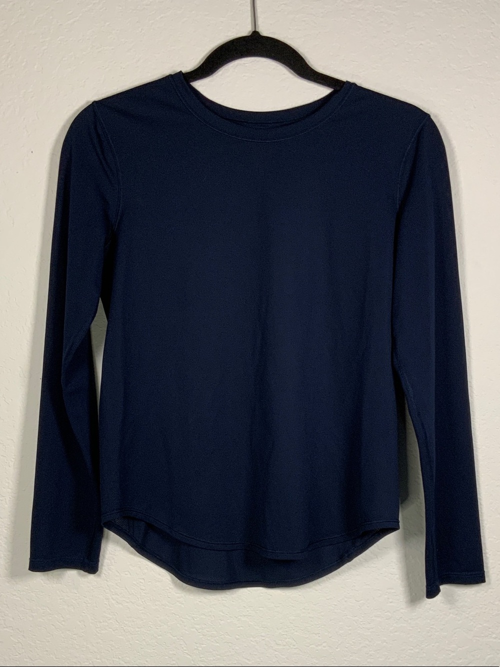 lululemon Swiftly Long Sleeve Crew Top - Navy